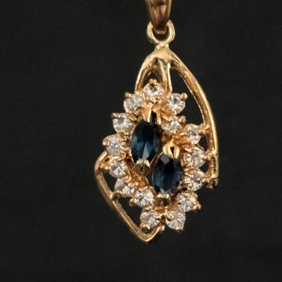 Vintage Swarovski crystal Pendant Necklace, Dolphin Ore 18K Gold Electroplate - Picture 3 of 4